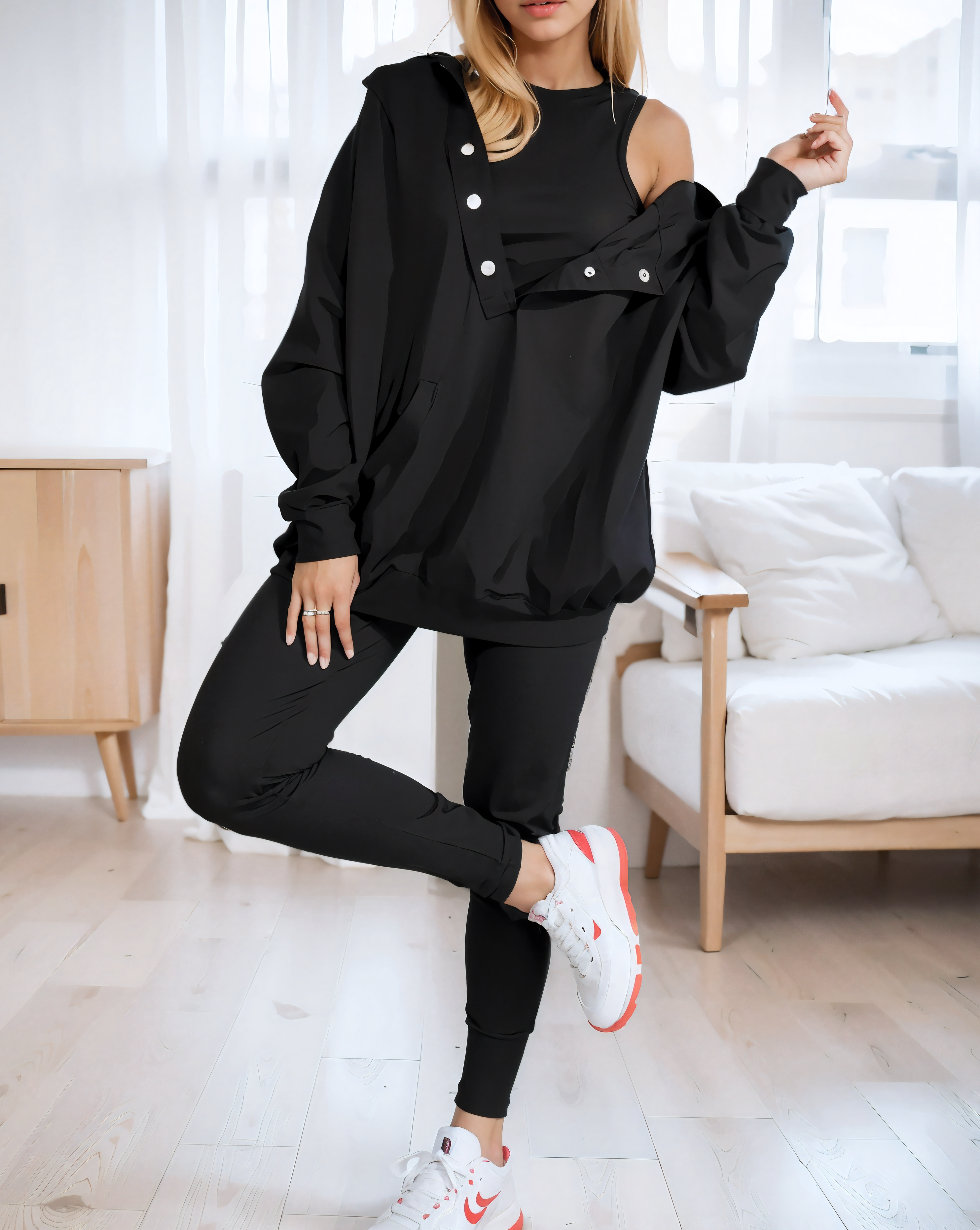 Oversized Snap-Fit Hoodie